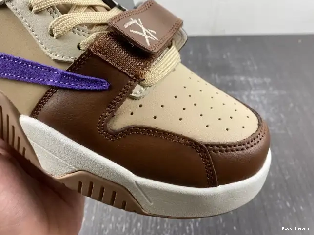 Kick Theory CUT FZ8117-900 TRAVIS SCOTT THE CHECK JORDAN X 0518
